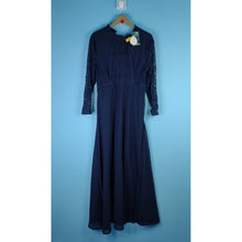 Load image into Gallery viewer, Roii Dress- Navy- Size XL- NWT
