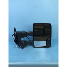 Load image into Gallery viewer, Towing Mirrors Folding Telescoping Pair For 2003-07 F250, F350, F450, F550- New
