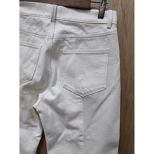 Load image into Gallery viewer, WANDLER Daisy Flare Pants- White- Size 26- NWT
